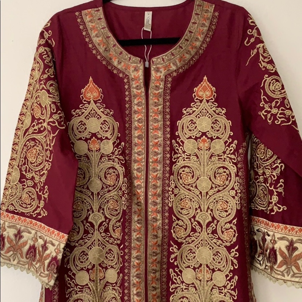 Pakistani Embroidered Kurta - Picture 2 of 6